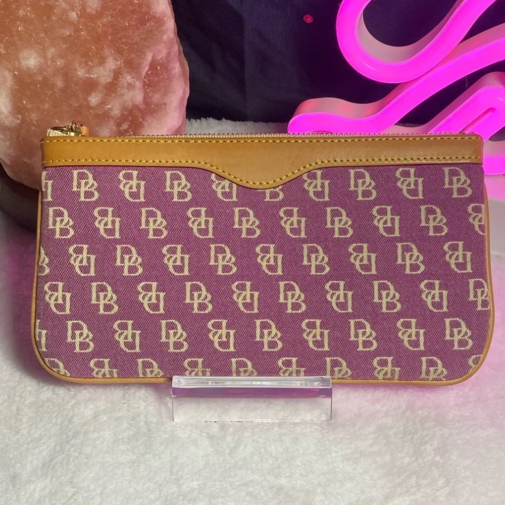 COPY - EUC Vintage Dooney & Bourke Monogram Clutch - Plum